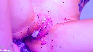 bare toes squishin juicy fruit all over nice and messy 😋👣