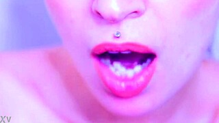 bare toes squishin juicy fruit all over nice and messy 😋👣