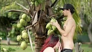 Whoa, this tasty outdoor BJ with the Latina MILF is pure fire 🔥🍆💦