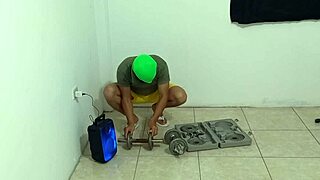 oy watch hijastro aerobics then flirt for doggystyle sex