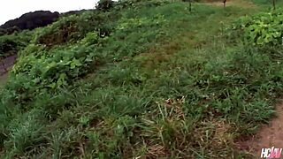 Japanese Slut Sarina Tsubaki Strips Naked in Public for Wild Outdoor Fuck!