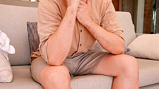 hey courier girl, wanna turn into my juicy 18+ whore? ride this cock after cheating on your boy!