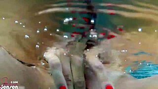 oh god sensual jane's huge tits n pussy lips!!