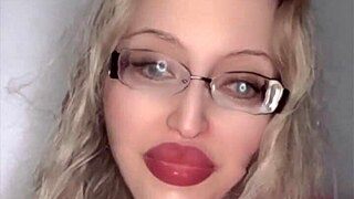 HUGE RUSSIAN LIPSTICK FETISH GLASSES SLUT GOES WILD!