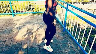 amateur couple bangs big ass cowgirl style for cash in public outdoor spot