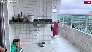 That Short-Shorts Latina Maid's Gaping Ass Made Me Explode Instantly!