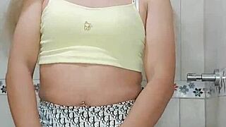 pollita transexual lola crossdresses so rica and hot