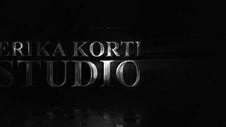 Ice la fox's perfect body takes triple dvp dap tp from five black cocks gaping her holes