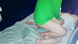 Chubby asian pregnant mom