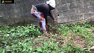 farmers fuck each other deep in the bushes