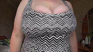 chubby milf's saggy natural tits swing hypnotically in close-up glory