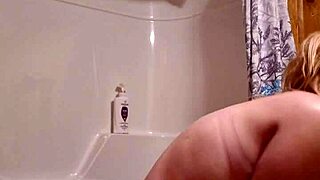 hey check this new stuff i'm about to shower outside 😏💦