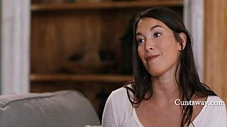 PSYCHIC TEEN GIRLS SWITCH TO LESBIAN LICKING AND SQUIRTING