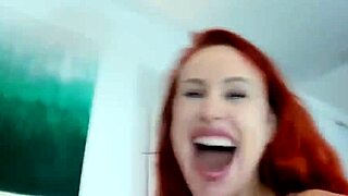 Angel Wicky and Lady Lyne's wild outdoor threesome pounding?