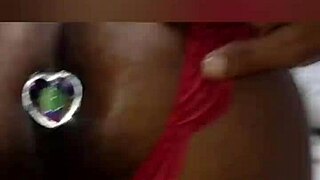 ebony babe grinds teasingly on throbbing cock