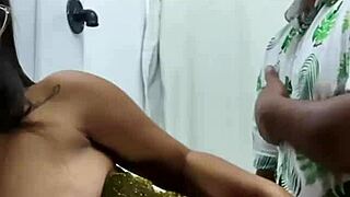 gostosa can't hold back fucking that huge black cock in the bathroom