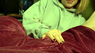 😏 Watching TV together turns to handjob with ruined orgasm mess 💦😩