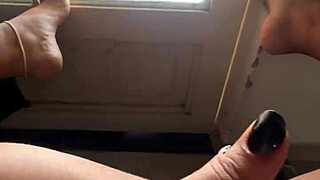 walking platform flashing juicy latina ass pussy lips in shorts pantyhose to tease neighbor student first time public wet swollen puffy