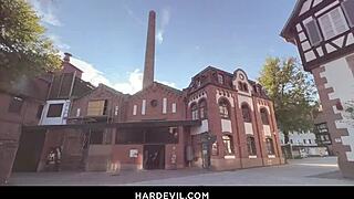 Kellie Panther And Anuskatzz Stretch Anus To Huge Gape