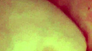 bbw housewife spreads wide for real amateur close-up pussy play