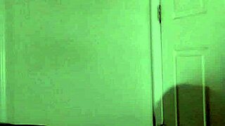 ever thought of sketching women in jeans romantically?