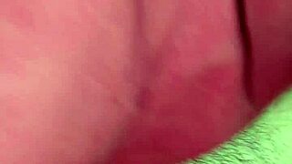 wife's new cuckold fun with old friend 😏