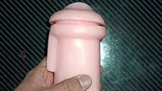 close-up of kissy sucking cock deepthroat then mamada by vagina with cumshot creampie on desk