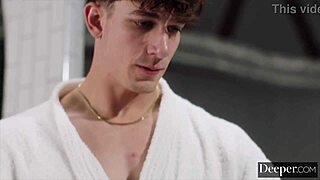 Naughty Melanie Marie Thrills at Risk of Public Exposure