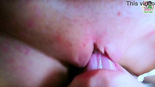 น้องนิว lets thai cutie lick pussy before doggy creampie pounding?