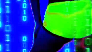 Wow, la more linda shakes her sexy latina teen ass while dancing provocatively!