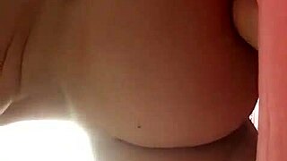 venezuelan slut fingers wet pussy teasing