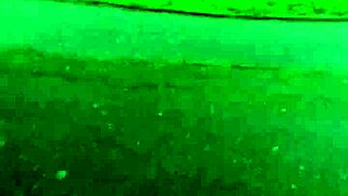 i seen her walkin in those tight blue jeans candid... damn