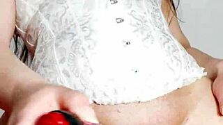 Latina Stepmom's Giant Cameltoe Pussy Dripping in Leggings for Stepson