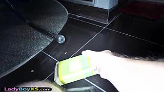 Skinny Asian shemale Amy crave bareback in sex chair?