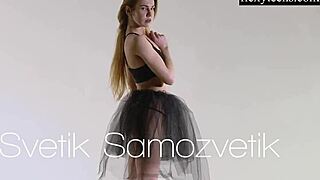 gymnast girl flexes her flexible body in nude stretches