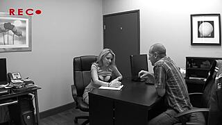 Anhelando polla monstruo USA clavada hasta el fondo