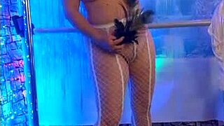 yo steffi butterfly dances her hotwife milf pussy homemade amateur style watch