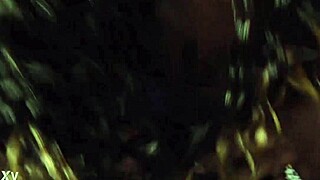 Neighbor ebony trades oral for rent cash right next door