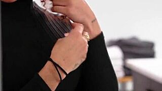 naomie stark marks territory with ebony deepthroat on white cock?