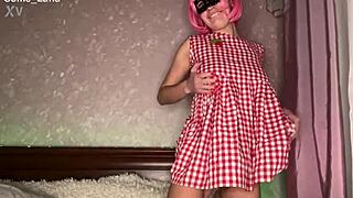 uh i tried this inflatable dildo on her tight hairy pussy and it got crazy gaping wet