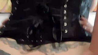 milf puta fingers clit and ass while craving more deepthroat pija 😈🍑🔥