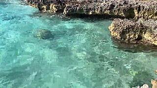 did monika fox stop tour bus for naked sea swim?