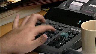 omg office interracial threesome creampie... so hot 😍🔥💦