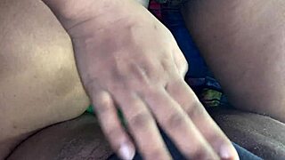 jija sali heat up with squirting fingering and hot sex.