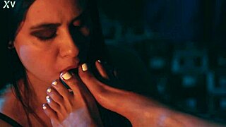 Gorgeous Svetlanna's Sensual White Toes Seduce Ravena Deepthroat