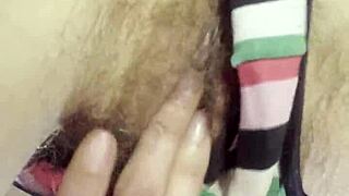 first-time hairy brunette squirts pussy cum all over cam