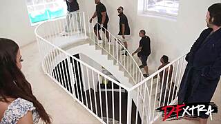 dfxtra crew... you ready to drain all those balls in this sloppy interracial blowbang?? 😜💦🍆