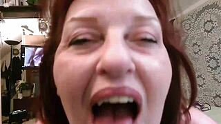 i caught tiny beaver shrunk him down and jerked him huge with my hairy pussy