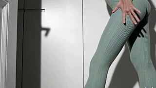 whoa check out this all natural asian teen's cute body posing then fully exposed 😍