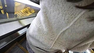 wanna watch her creampie pussy right after boyfriend fucks her on picnic date?